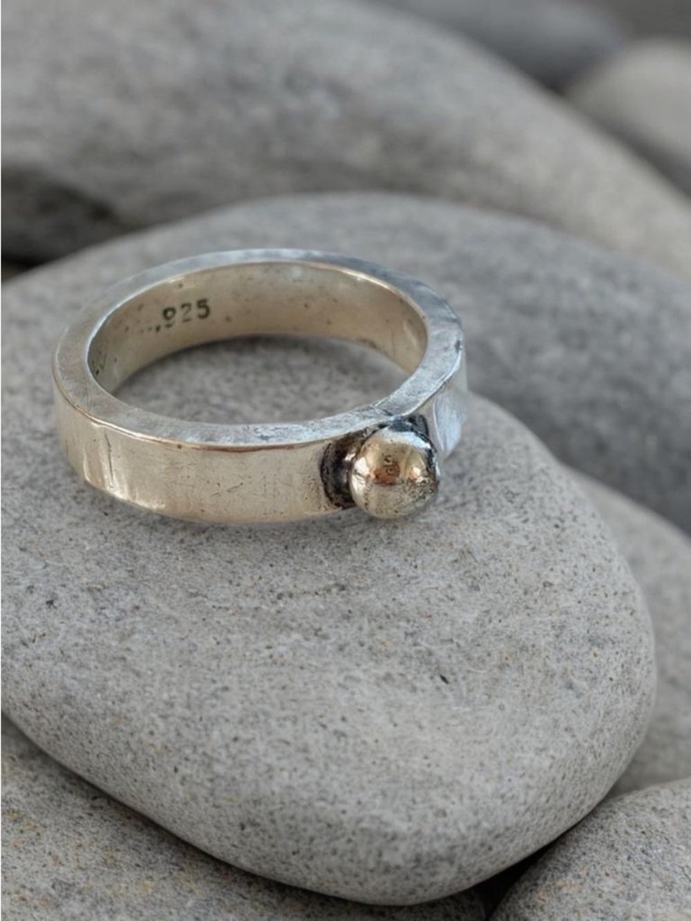 Sterling Silver Ball Ring
 size 5